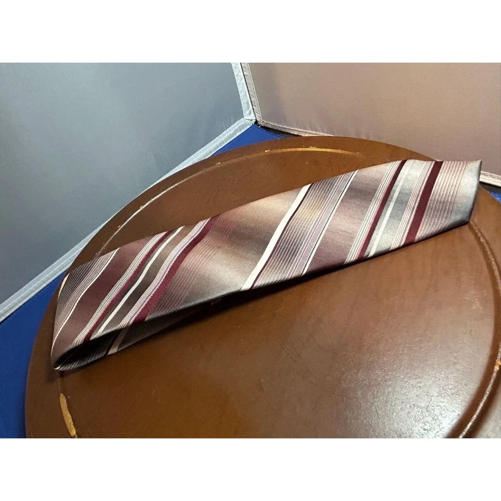 Wembley Men's Gray 100% Polyester Tie Striped Necktie‎